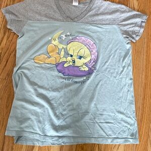 2001 Vintage Looney Tunes one size women sleep shirt